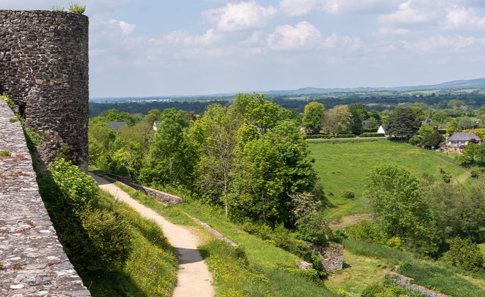 LE GRAND HÔTEL DE MAYENNE Mayenne