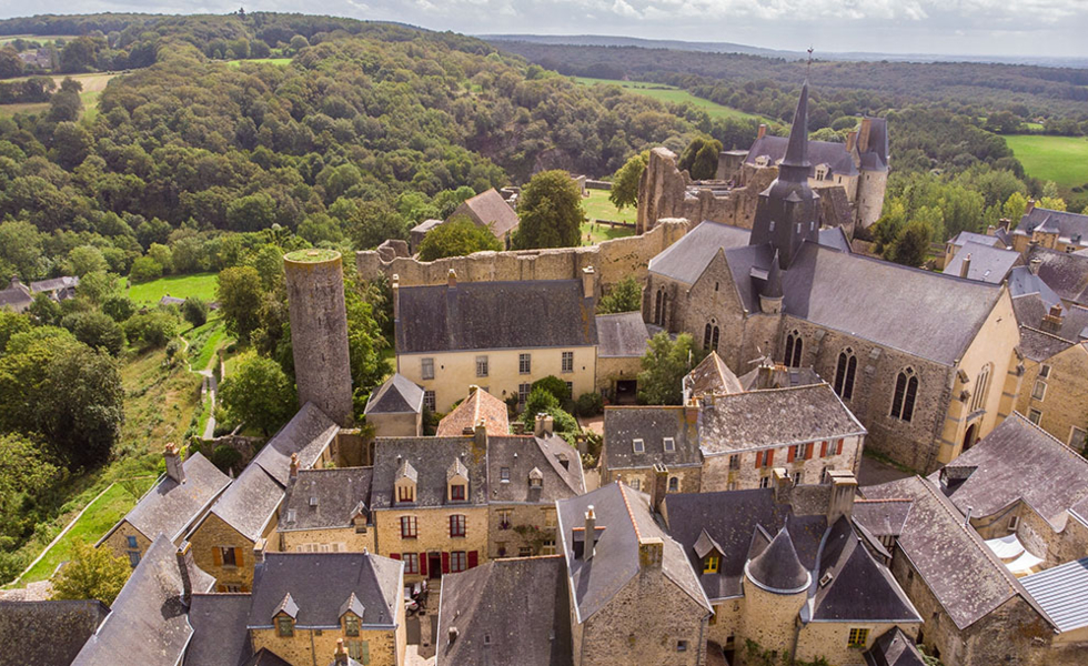 LE GRAND HÔTEL DE MAYENNE Mayenne