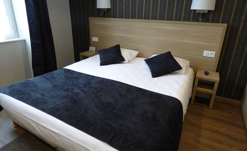 LE GRAND HÔTEL DE MAYENNE Mayenne