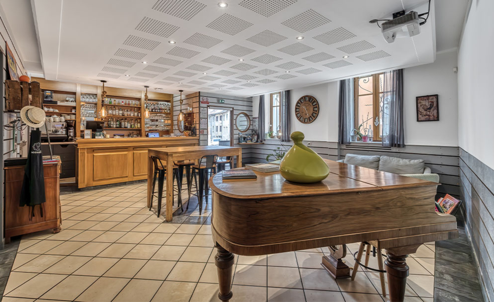 HÔTEL LE FER À CHEVAL Yenne