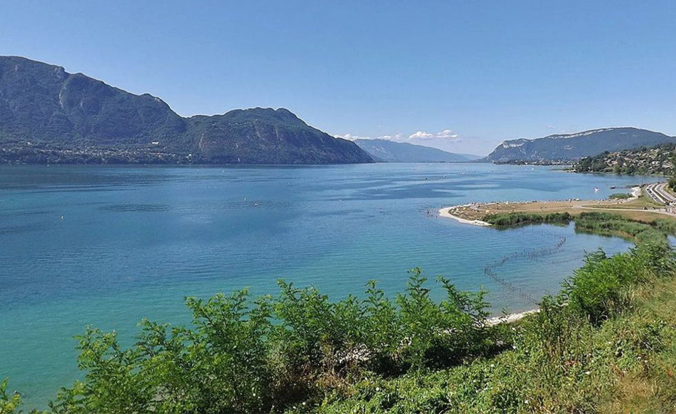 HÔTEL LE FER À CHEVAL Yenne