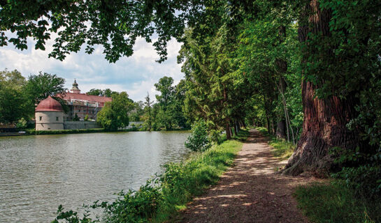 HOTEL PENSION ZWEI LINDEN Ottendorf