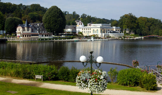 HOTEL LE NORMANDIE Bagnoles de l'Orne