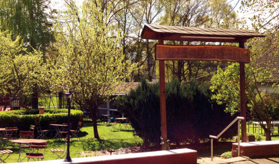 LANDGASTHAUS ALTER POSTHOF (B&B) Halsenbach