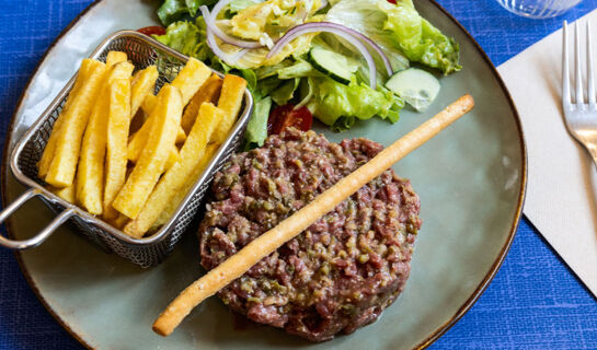 HÔTEL LE FER À CHEVAL Yenne