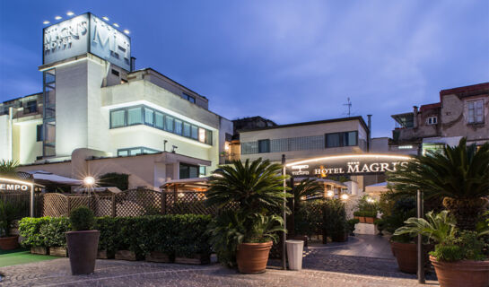 MAGRI'S HOTEL Naples