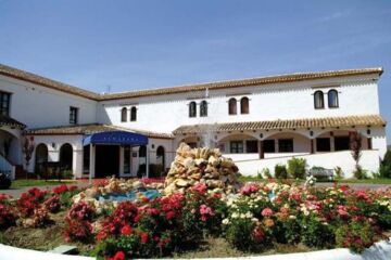 HOTEL ALMAZARA Riofrio-Loja (Granada)