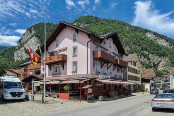 HOTEL RÖSSLI (B&B) Unterseen