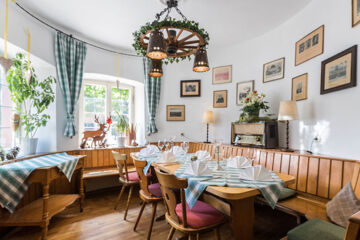 HOTEL RESTAURANT ZUM OCHSEN (B&B) Schallstadt