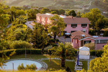 CALANCHI COUNTRY HOTEL & RESORT Ripatransone