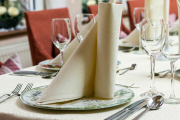 HOTEL RESTAURANT MÖWCHEN Norden HOTEL RESTAURANT MÖWCHEN Norden