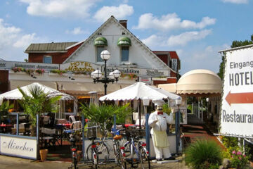 HOTEL RESTAURANT MÖWCHEN Norden HOTEL RESTAURANT MÖWCHEN Norden