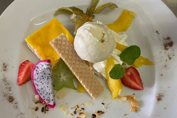 HOTEL RESTAURANT MÖWCHEN Norden HOTEL RESTAURANT MÖWCHEN Norden