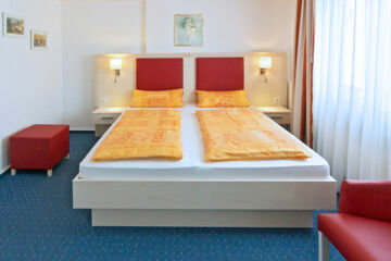 HOTEL RESTAURANT MÖWCHEN Norden HOTEL RESTAURANT MÖWCHEN Norden