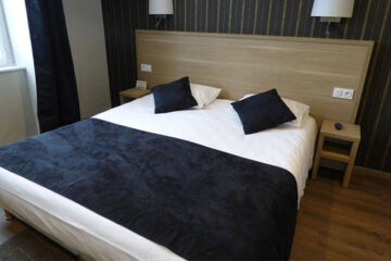 LE GRAND HÔTEL DE MAYENNE Mayenne LE GRAND HÔTEL DE MAYENNE Mayenne