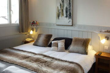 LES BARTAVELLES HOTEL RESTAUTANT & SPA Crots