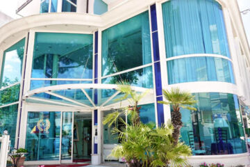HOTEL TRIDENTUM Cesenatico