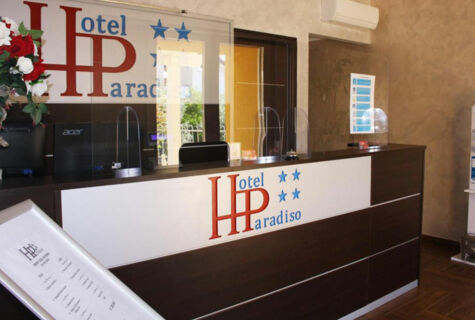 HOTEL PARADISO Falerna Marina